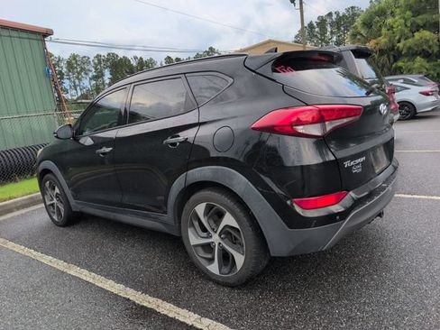 Used 2016 Hyundai Tucson Limited w/ Option Group 03 FWD image 4