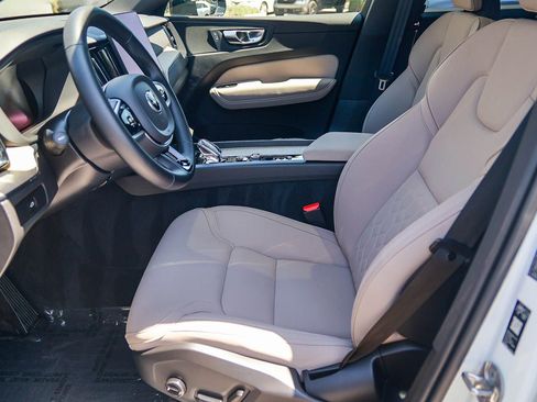 Certified 2026 Volvo XC60 B5 Plus w/ Protection Package Premier AWD/4WD image 21