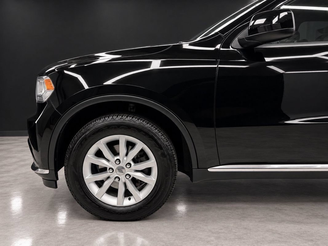 Used 2019 Dodge Durango SXT w/ 3rd Row Seating Group AWD/4WD image 12