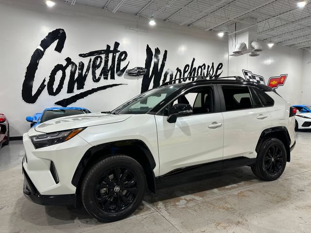 Used 2022 Toyota RAV4 XSE AWD/4WD image 25