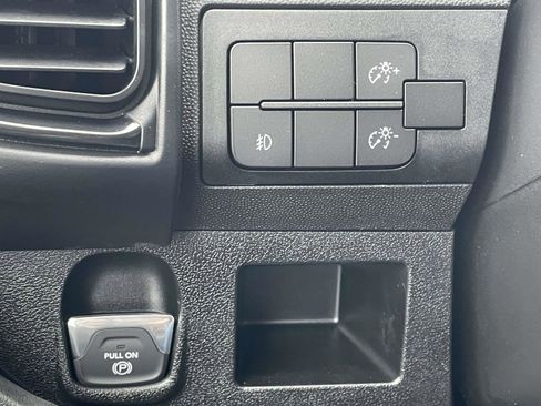 New 2026 RAM ProMaster 1500 w/ Convenience Group FWD image 9