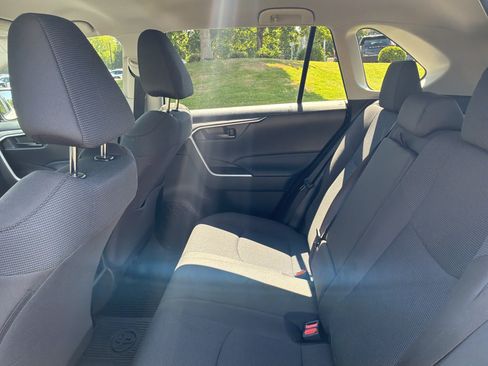 Used 2025 Toyota RAV4 LE FWD image 30