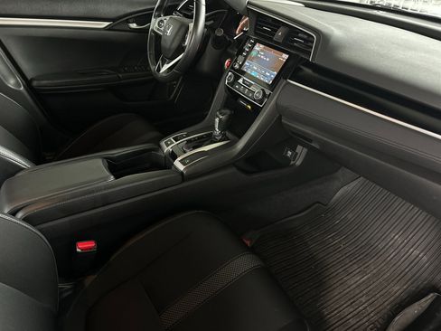 Used 2020 Honda Civic Sport image 14