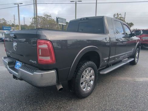 Used 2022 RAM 3500 Limited image 5