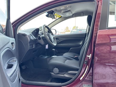 Used 2024 Mitsubishi Mirage ES image 9