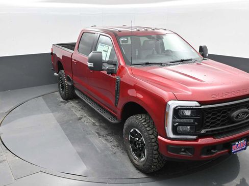 New 2025 Ford F250 XLT w/ Black Appearance Package image 23