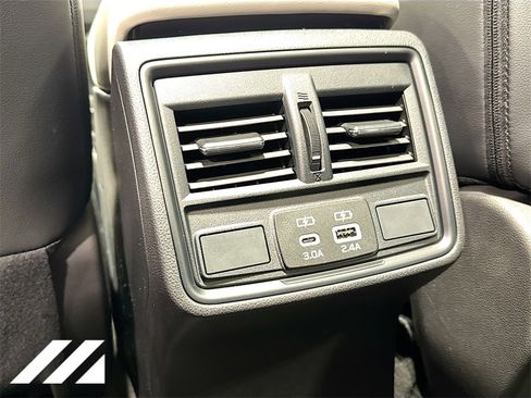 New 2026 Subaru Forester Premium image 25