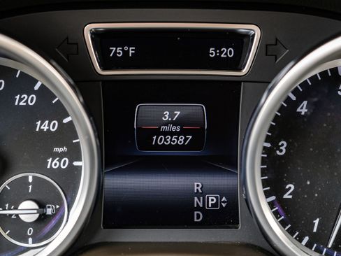 Used 2015 Mercedes-Benz ML 400 4MATIC image 20