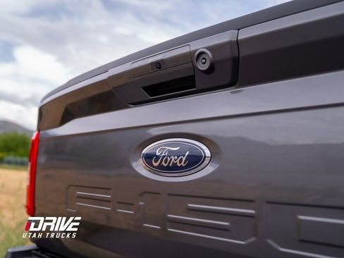 Used 2022 Ford F150 XLT w/ Equipment Group 302A High image 17