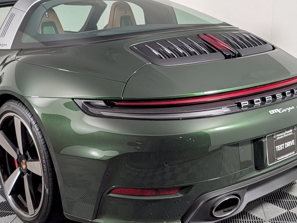 Certified 2026 Porsche 911 Targa 4S AWD/4WD image 16