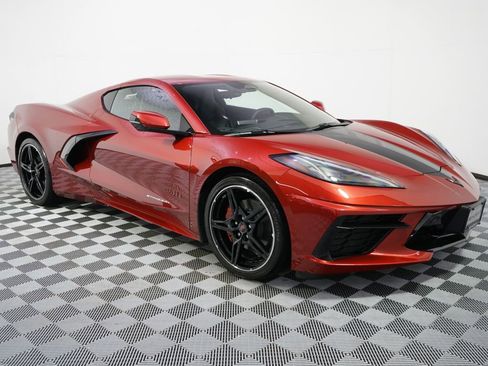 Used 2024 Chevrolet Corvette Stingray Coupe RWD image 8