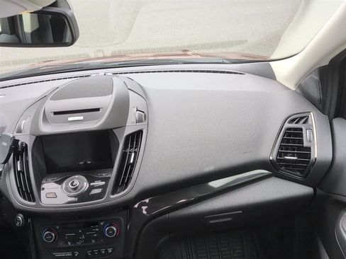 Used 2017 Ford Escape Titanium w/ Equipment Group 301A image 11