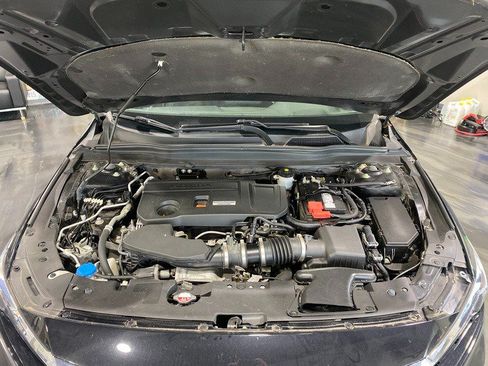 Used 2020 Honda Accord Touring image 26