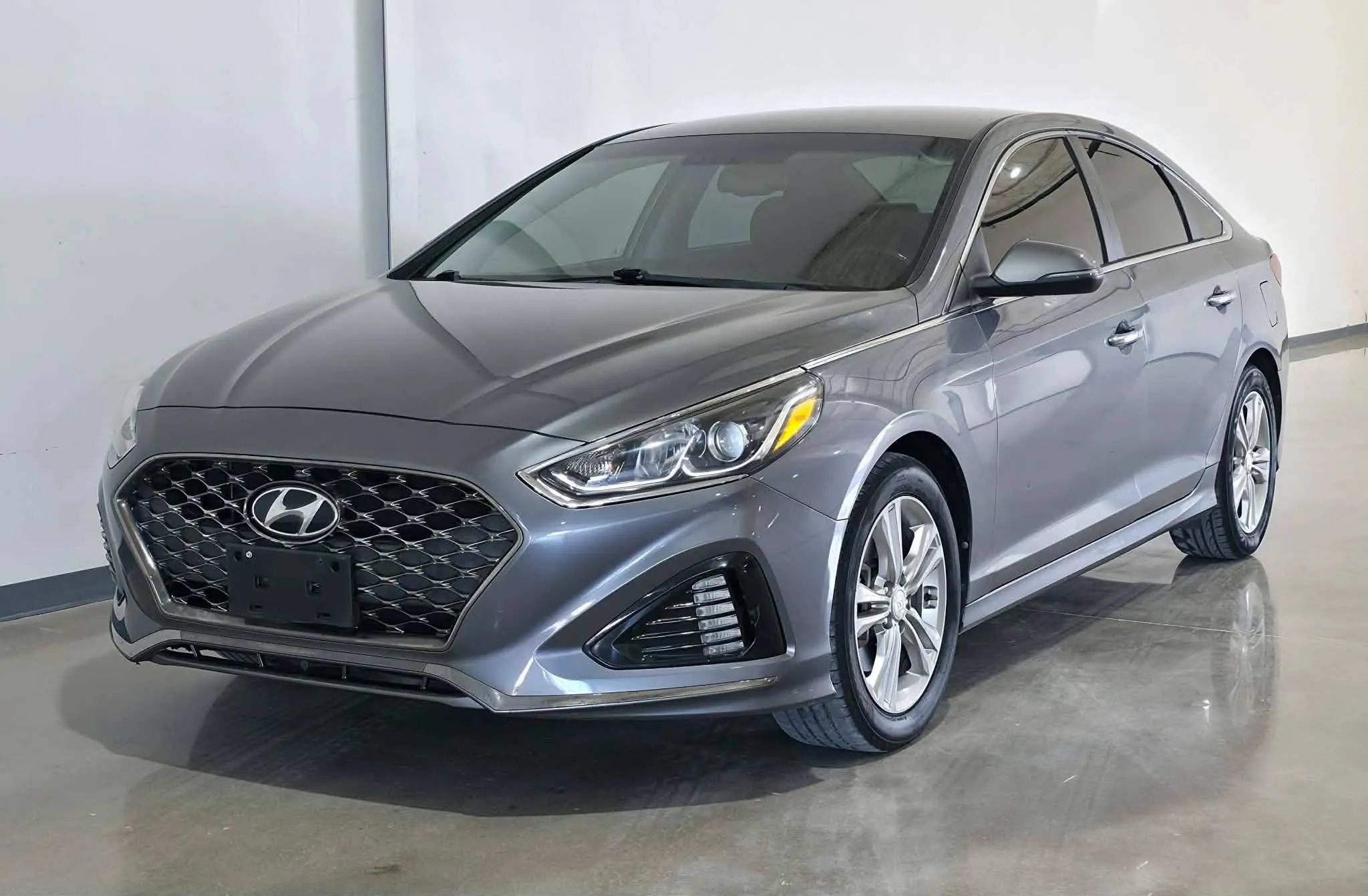 Used 2019 Hyundai Sonata SEL FWD image 7