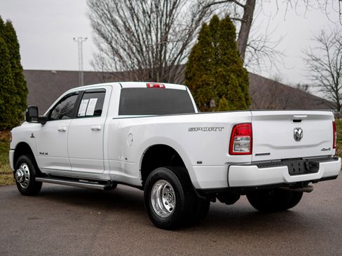 Used 2024 RAM 3500 Big Horn w/ Sport Appearance Package image 8