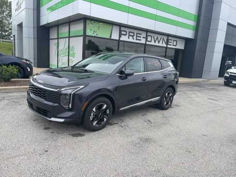 Used 2026 Kia Sportage LX FWD image 9
