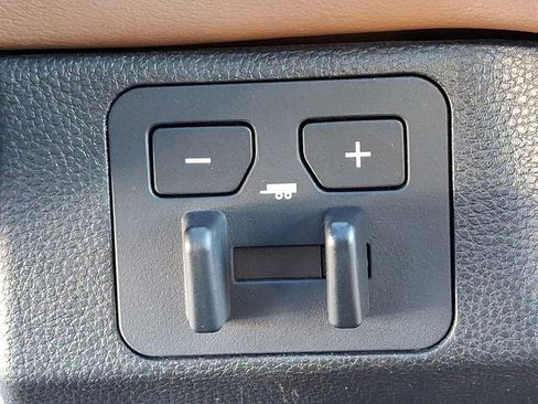 Used 2025 Toyota Tundra 1794 Edition image 27