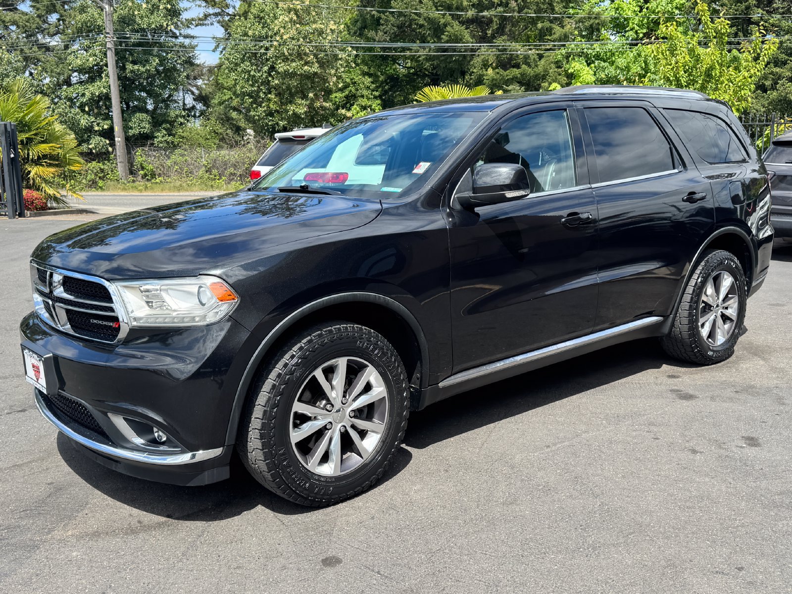 Used 2016 Dodge Durango Limited w/ Nav & Power Liftgate Group AWD/4WD image 3