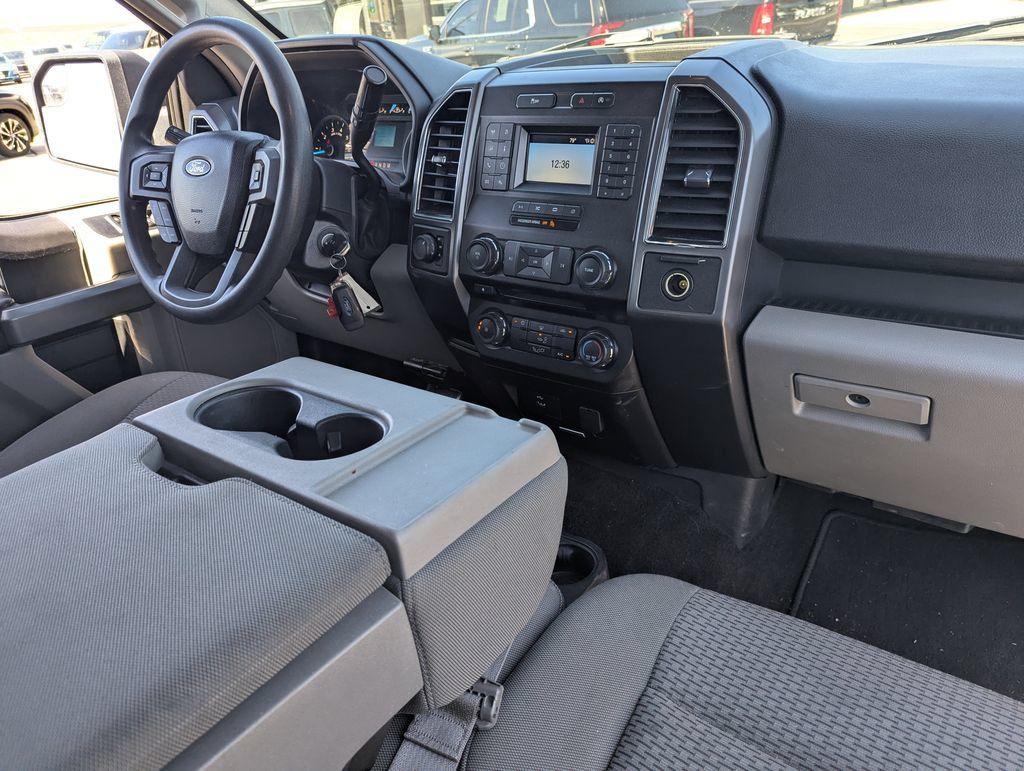 Used 2018 Ford F150 XLT AWD/4WD image 32