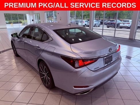 Certified 2025 Lexus ES 350 w/ Premium Package FWD image 5