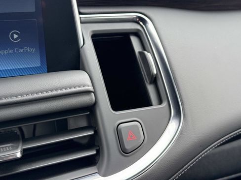 Used 2024 Chevrolet Tahoe LT w/ Luxury Package image 7