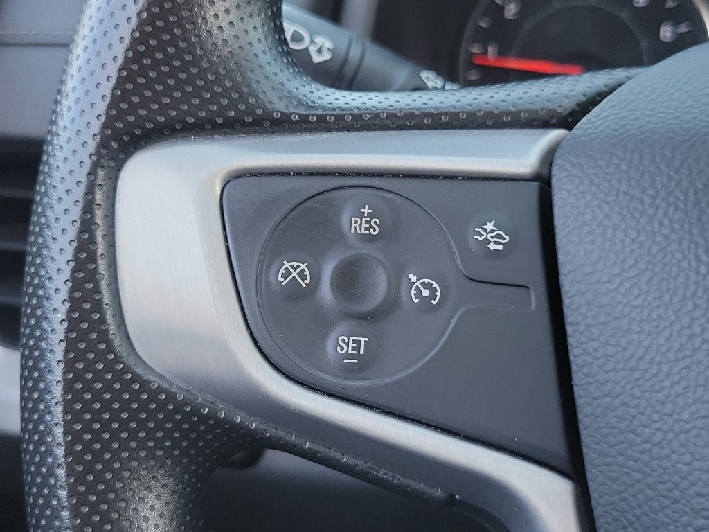 Used 2024 GMC Terrain SLE FWD image 23