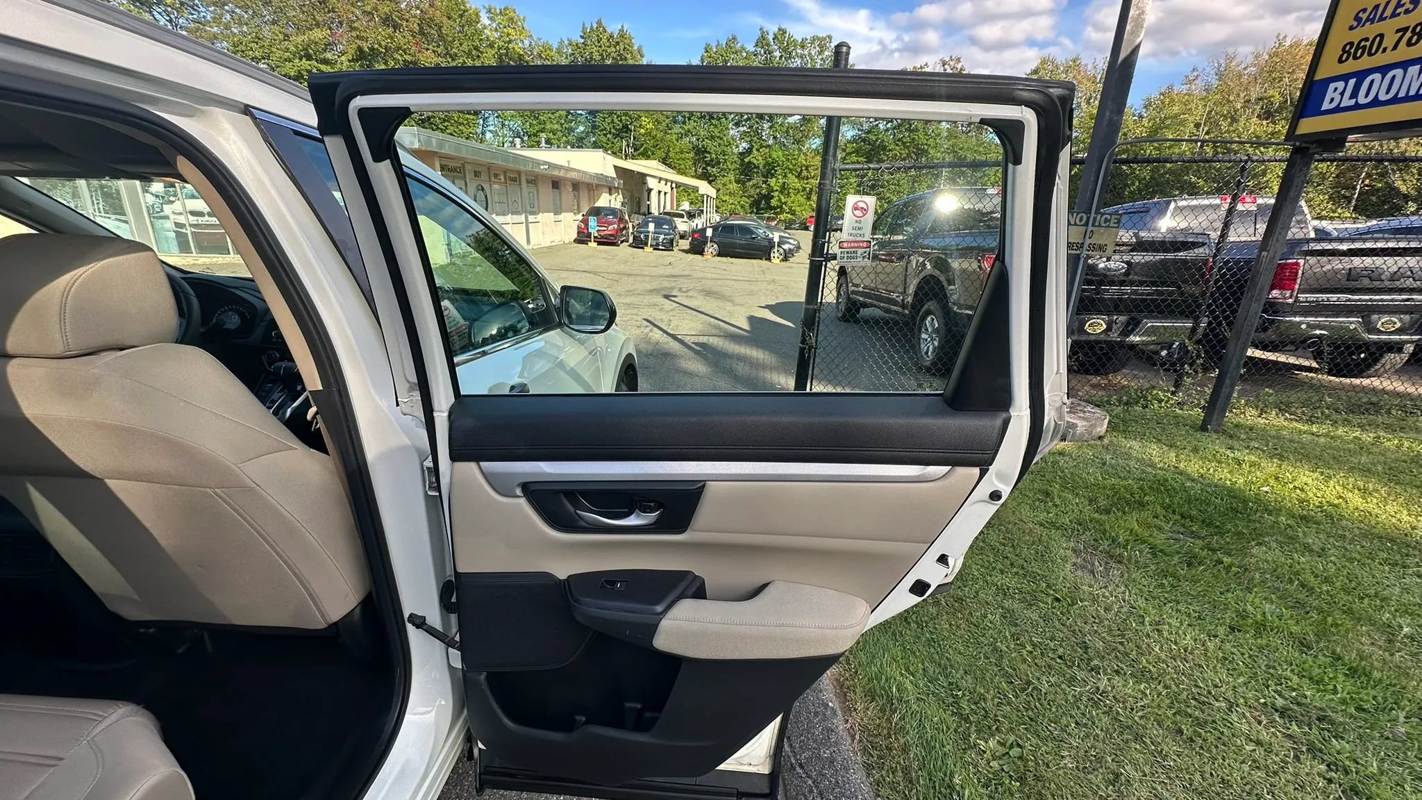 Used 2018 Honda CR-V LX image 35