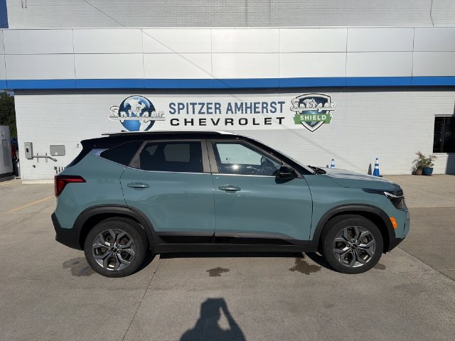Used 2024 Kia Seltos S AWD/4WD image 12