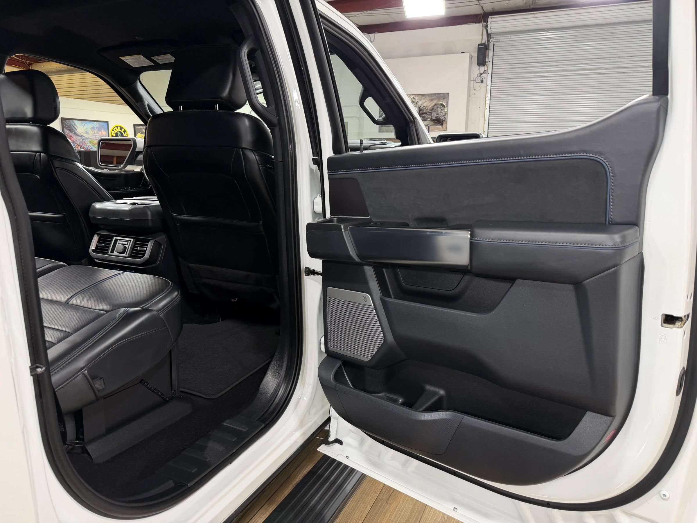 Used 2024 Ford F150 Platinum w/ FX4 Off-Road Package AWD/4WD image 17