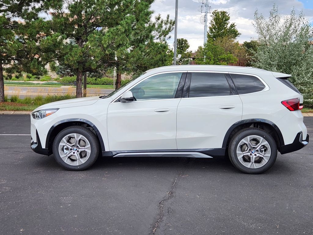 New 2026 BMW X1 xDrive28i w/ Technology Package AWD/4WD image 2