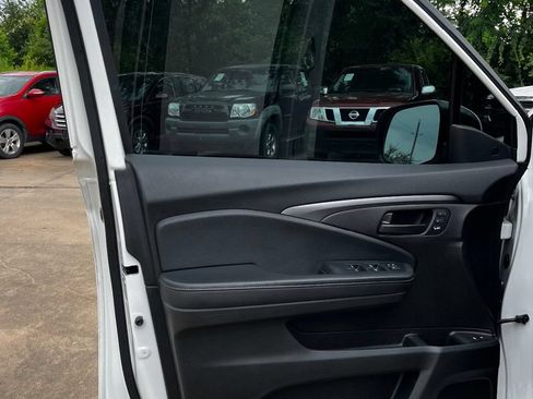 Used 2022 Honda Passport EX-L image 15