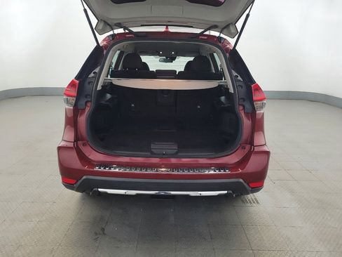 Used 2019 Nissan Rogue S FWD image 29