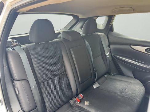 Used 2020 Nissan Rogue Sport S FWD image 13