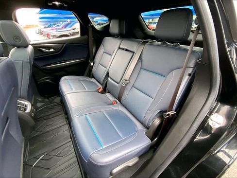 Certified 2025 Chevrolet Blazer RS w/ Driver Confidence II Package image 20