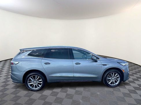Used 2023 Buick Enclave Avenir w/ Avenir Technology Package AWD/4WD image 6