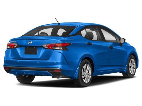 Used 2021 Nissan Versa S FWD image 2