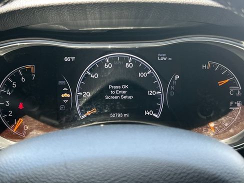 Used 2019 Jeep Grand Cherokee Limited AWD/4WD image 20