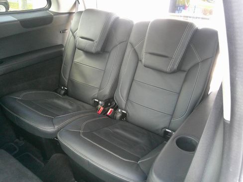 Used 2013 Mercedes-Benz GL 550 4MATIC image 14