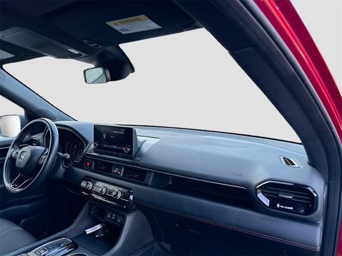 Used 2023 Honda Pilot Sport image 29