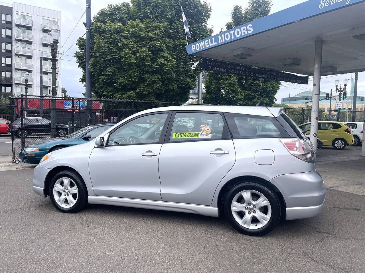 Used 2005 Toyota Matrix XR FWD image 8