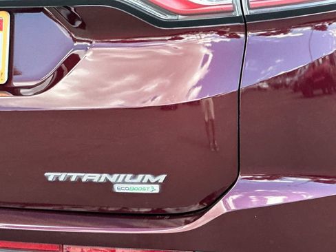 Used 2017 Ford Edge Titanium w/ Equipment Group 301A FWD image 26