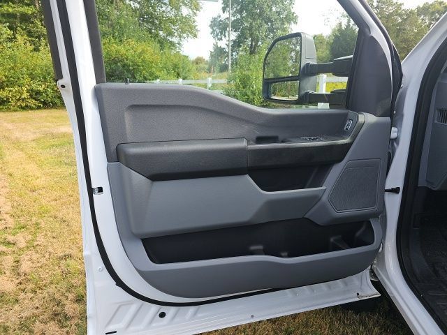Used 2024 Ford F450 XL w/ Snow Plow Prep Package AWD/4WD image 13