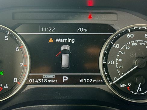 Used 2024 Mitsubishi Outlander SE image 16