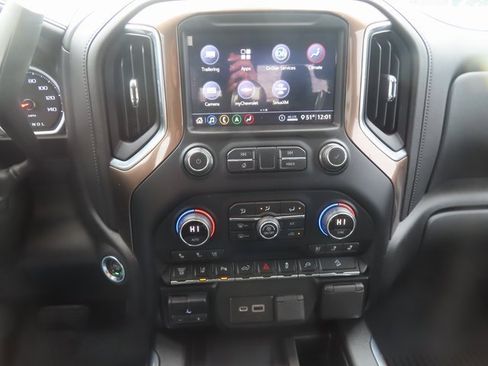 Used 2020 Chevrolet Silverado 3500 High Country w/ Z71 Off-Road Package image 34