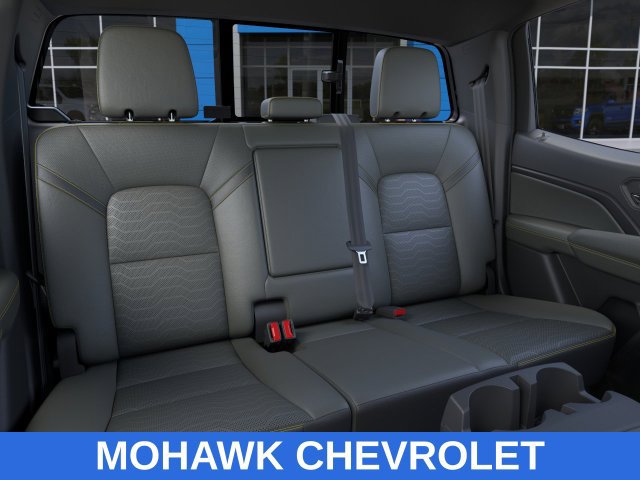 New 2026 Chevrolet Colorado ZR2 w/ Technology Package AWD/4WD image 17