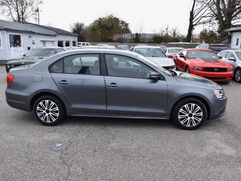 Used 2012 Volkswagen Jetta SE FWD image 5