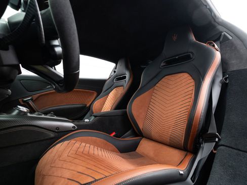 Used 2022 Maserati MC20 Coupe RWD image 5