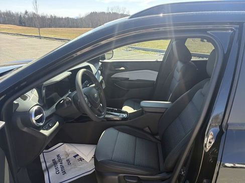 New 2026 Chevrolet Trax LT FWD image 21