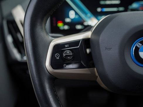 Used 2024 BMW iX xDrive50 w/ Premium Package image 28