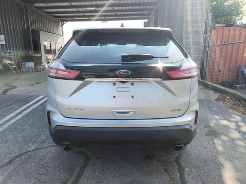 Used 2019 Ford Edge SE AWD/4WD image 8
